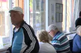 Pensionarii, împinși spre datorii după guvernarea Bolojan. Seniorii pierd bani în lipsa indexării