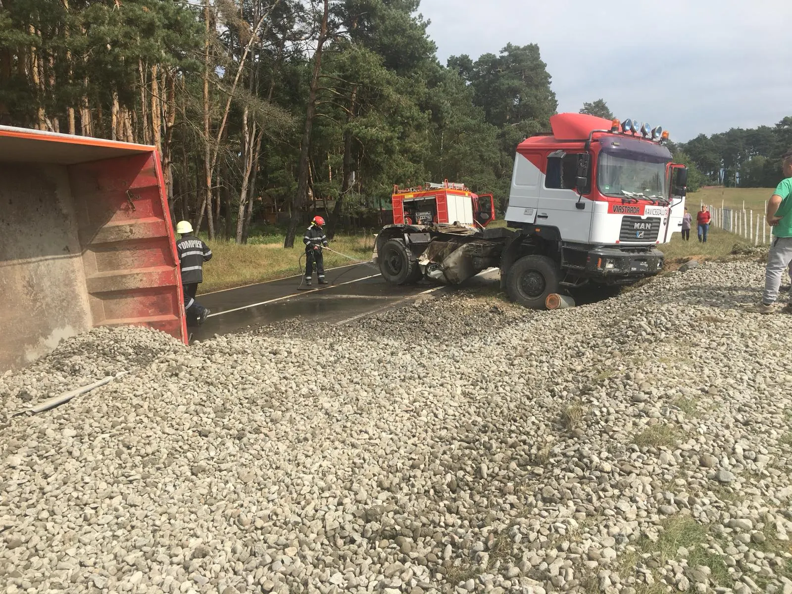 autocamion pietris rasturnat Reci septembrie 2018 - 1