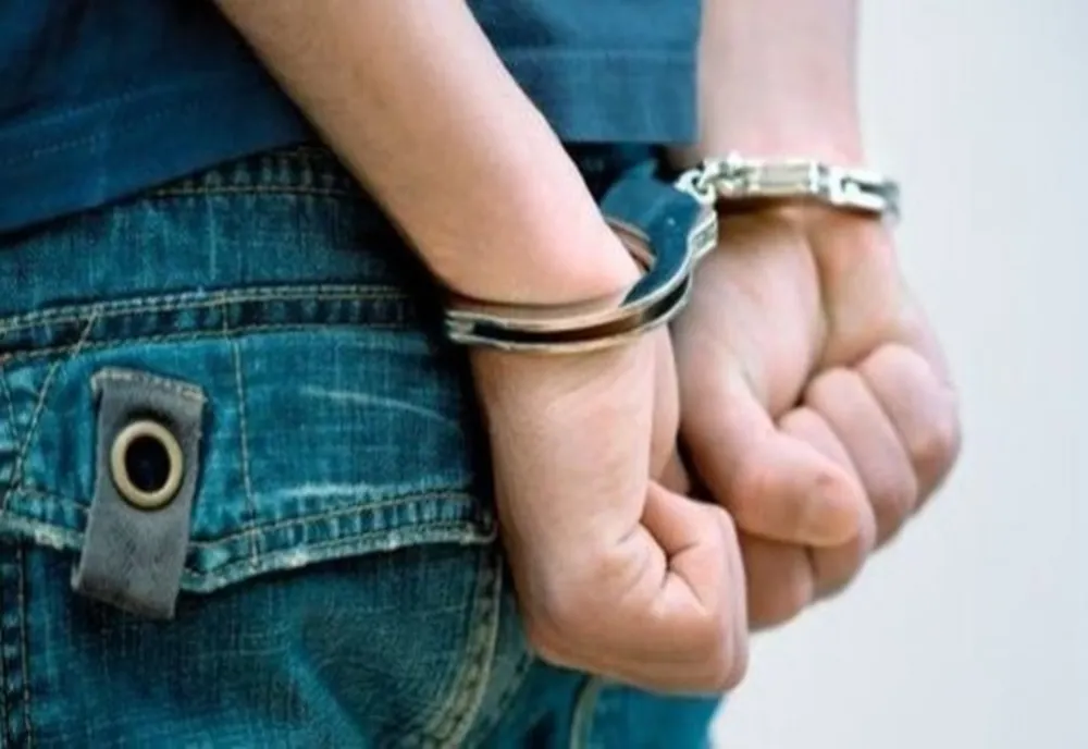 Tânăr de 18 ani din Vâlcele, arestat preventiv pentru furt