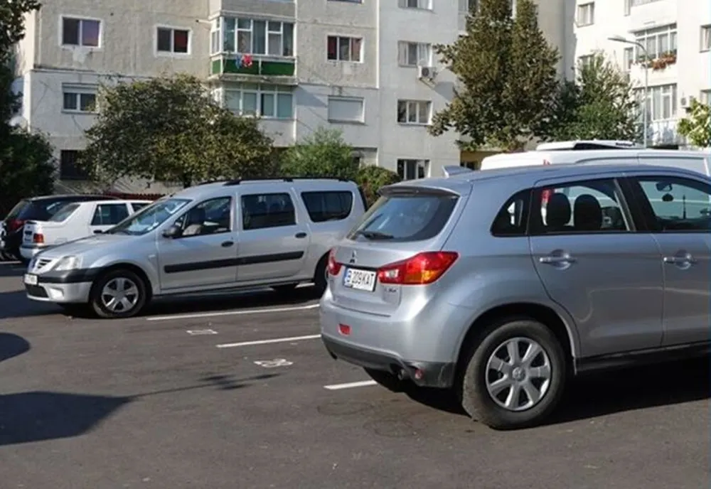 Reduceri semnificative la abonamentele de parcare din Sfântu Gheorghe