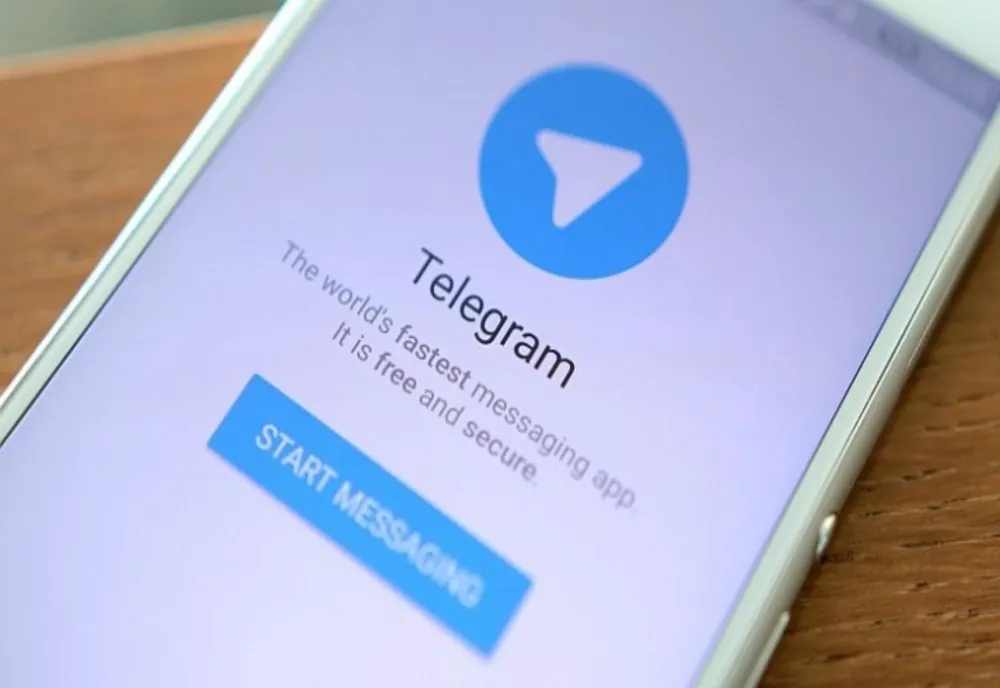 UN VIRUS PRIN CARE POT FI FURATE DATELE BANCARE DIN TELEFONUL MOBIL CIRCULĂ PE TELEGRAM