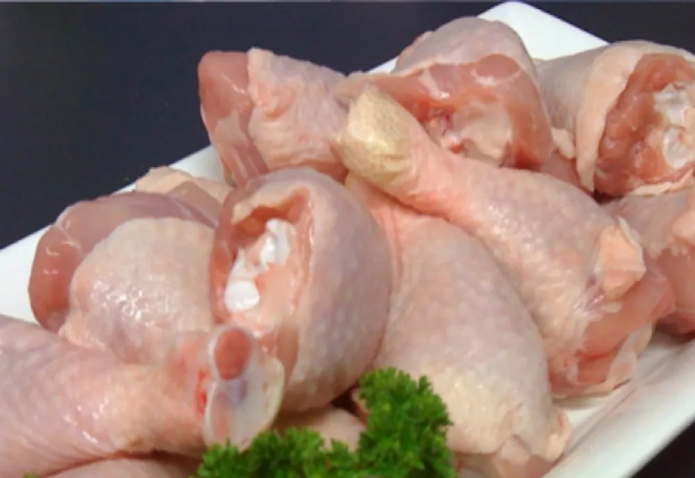 Carnea de pui a ajuns un lux! Cât a ajuns să coste kilogramul