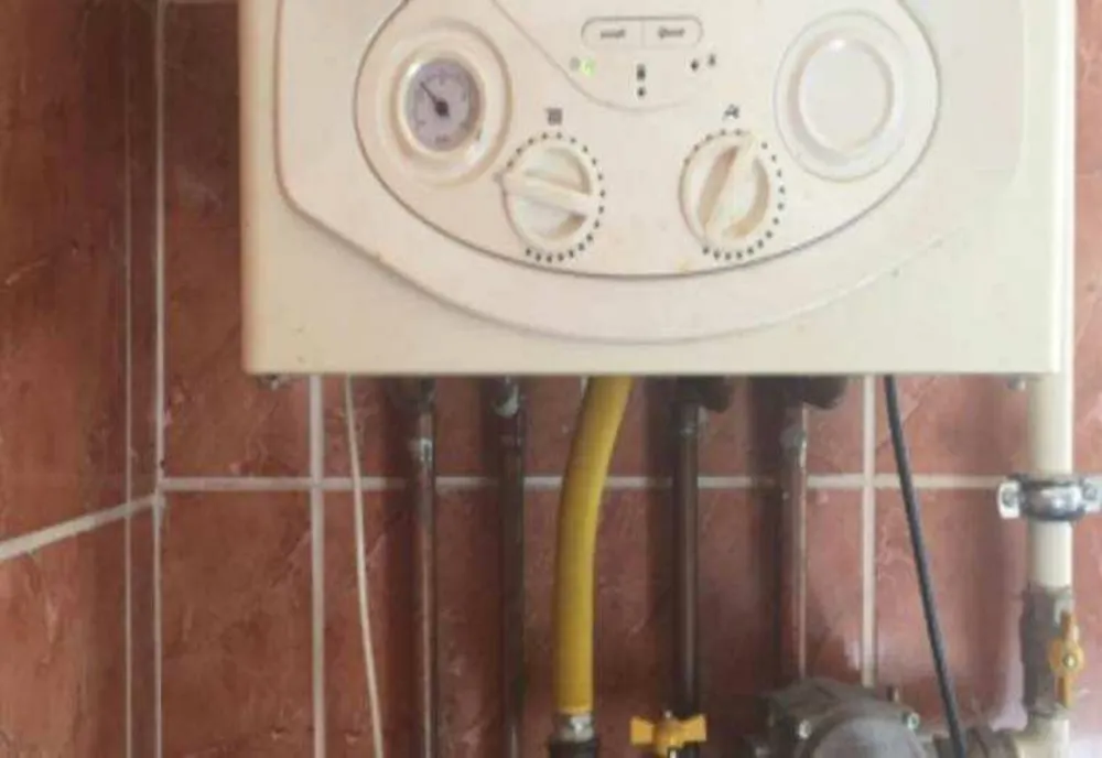TAXĂ NOUĂ PENTRU ROMÂNII CARE AU CENTRALE ÎN APARTAMENT