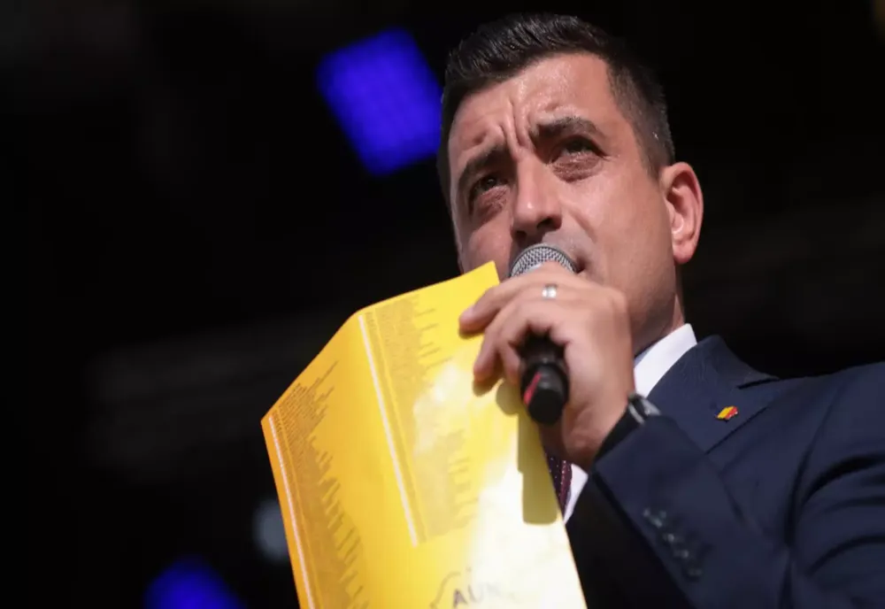 GEORGE SIMION, DECLARAȚII DIN FOCUL CONFRUNTĂRILOR DE LA CCR: „NE PUNEM ÎNCREDEREA CĂ NU TOATE INSTITUȚIILE STATULUI ROMÂN VOR FI ACAPARATE”