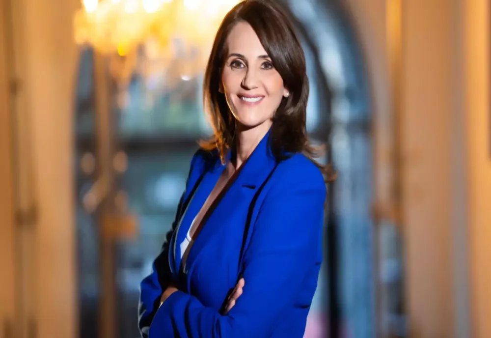 SONDAJ BOMBĂ: CREȘTE ÎNCREDEREA ÎN TRUMP, SCADE ÎN MACRON. ANCA ALEXANDRESCU: ”ROMÂNII S-AU DEȘTEPTAT, AU VĂZUT DE UNDE VINE PERICOLUL”