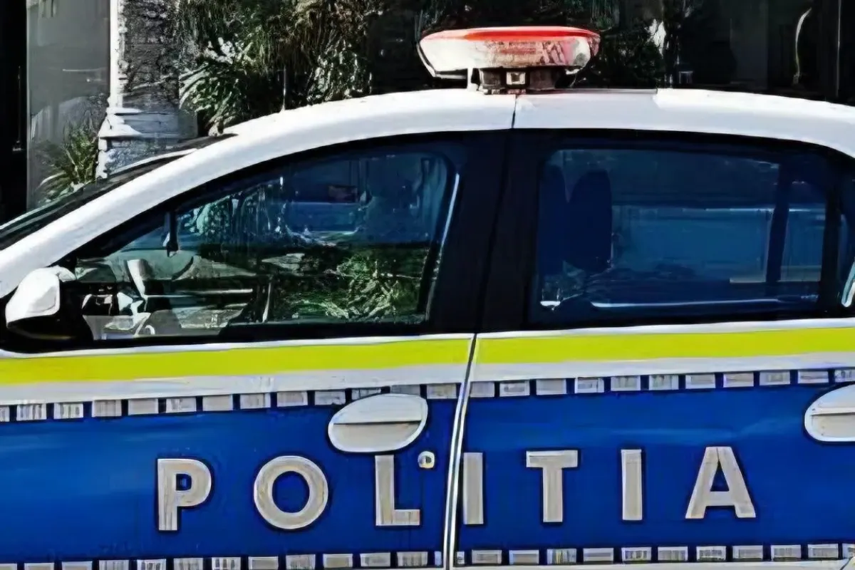 Mașină de poliție