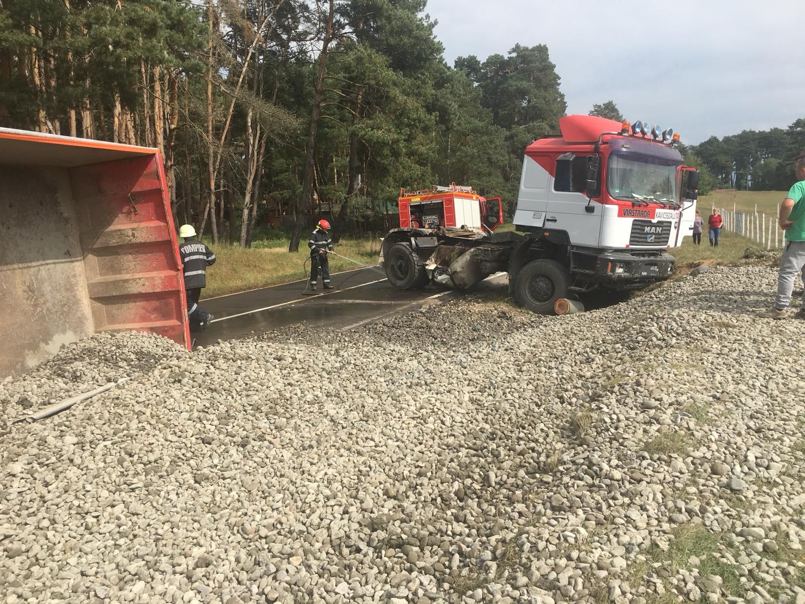 autocamion pietris rasturnat Reci septembrie 2018 - 1