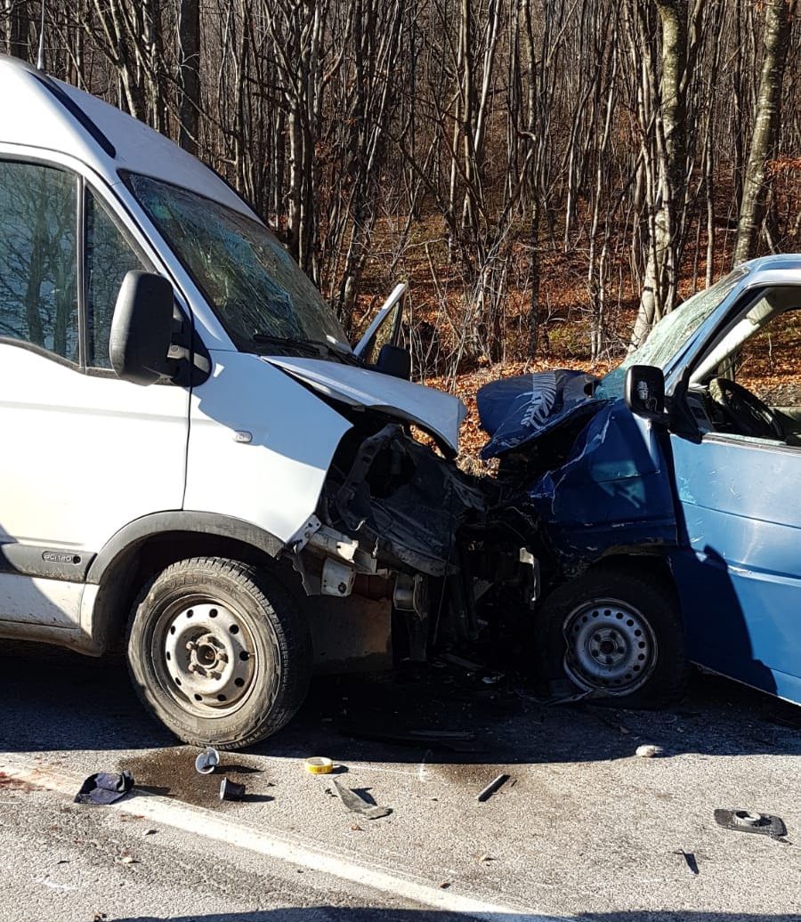 Accident Bradet Intorsura Buzaului noiembrie 2018 - 1