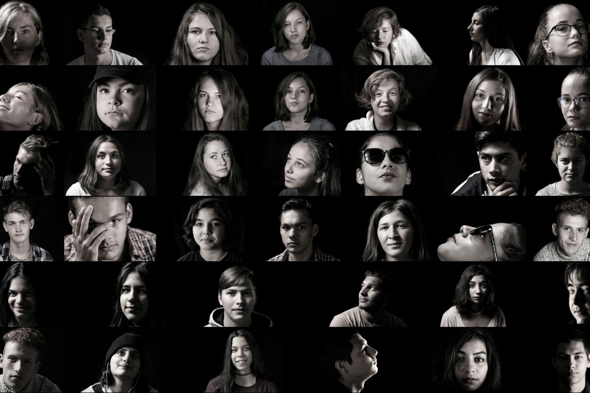 Expoziţie portrete Osono