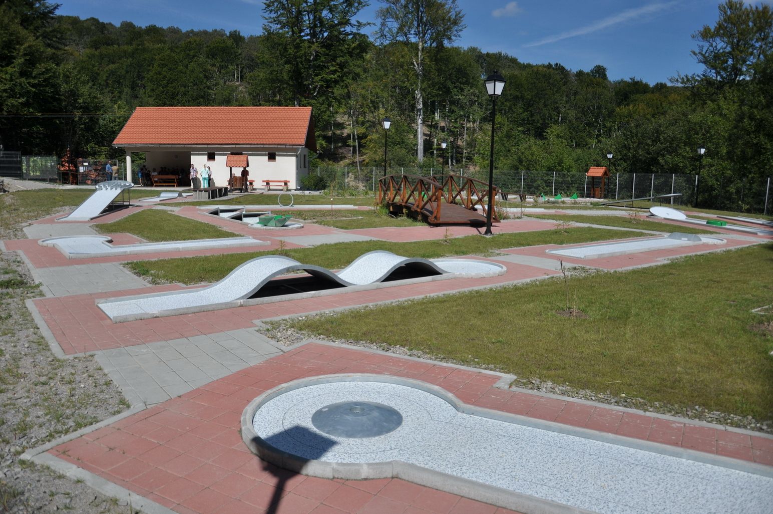 Şugaş Băi minigolf