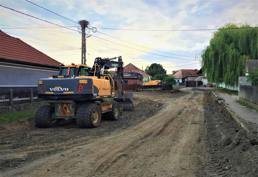 Două străzi din Ozun, complet închise circulaţiei publice timp de două zile!