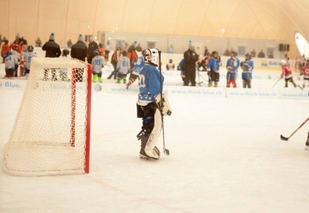 Hochei și patinaj, printre momentele surprinse de elevi și trimise Primăriei Sfântu Gheorghe. Provocarea continuă