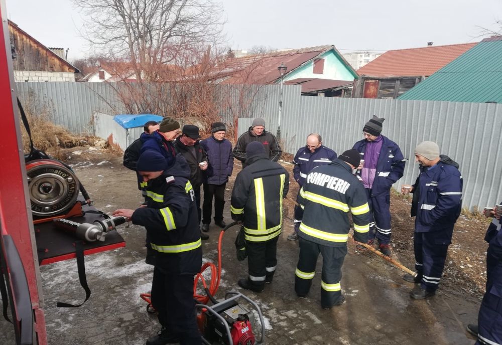 FOFO. 25 de pompieri voluntari, pregătire în comun cu ISU Covasna