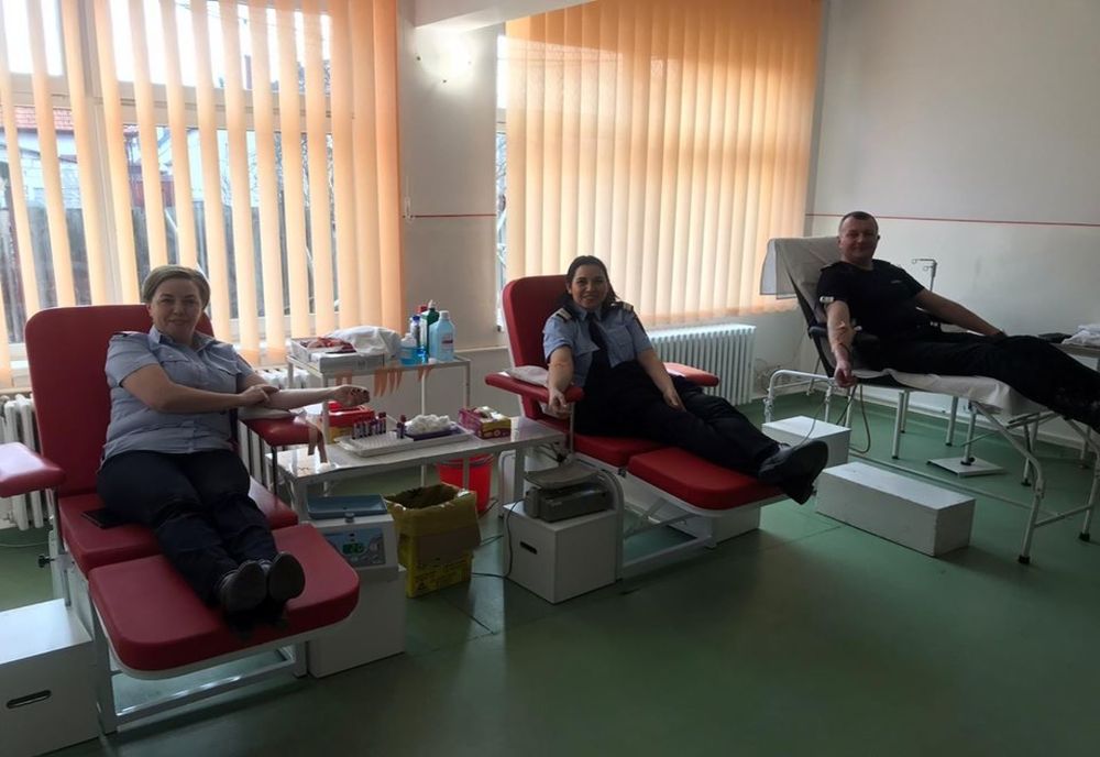 FOTO. "Te provoc: Fii salvatorul celor care au nevoie de sânge!" - Salvatorii covăsneni continuă provocarea donării de sânge