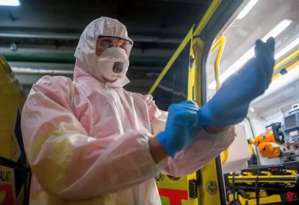 Personalul medical de la Spitalul Județean de Urgență are echipamentele de protecție suficiente pentru o săptămână și jumătate