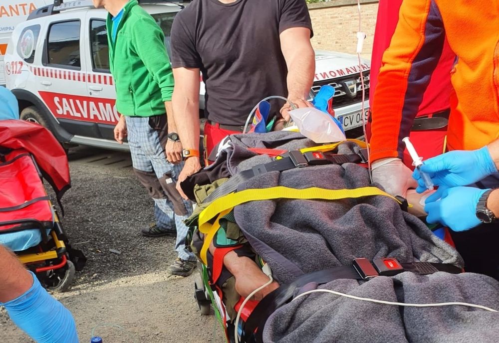 Covăsnean accidentat grav cu motocicleta pe munte