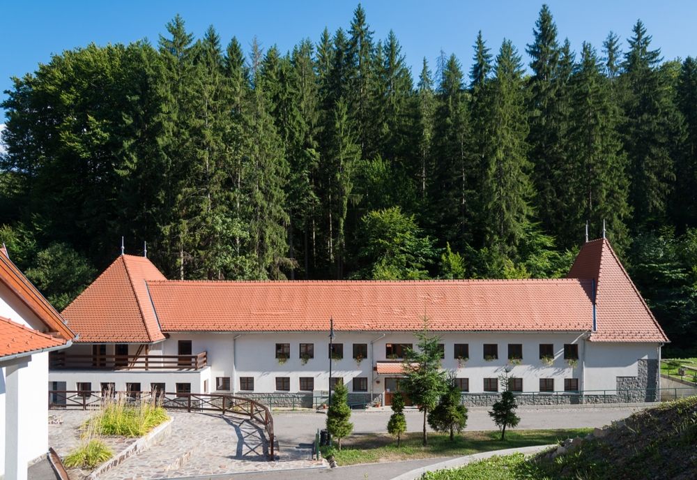 Centrul de tratament și sala de Fitness de la Şugaş Băi au fost redeschise