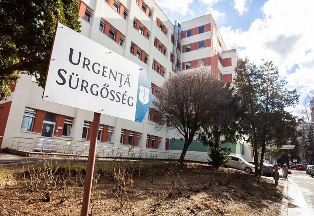 Urgențele chirurgicale mutate la Sfântu Gheorghe, după ce doi medici de la Târgu Secuiesc au fost diagnosticați cu Covid-19