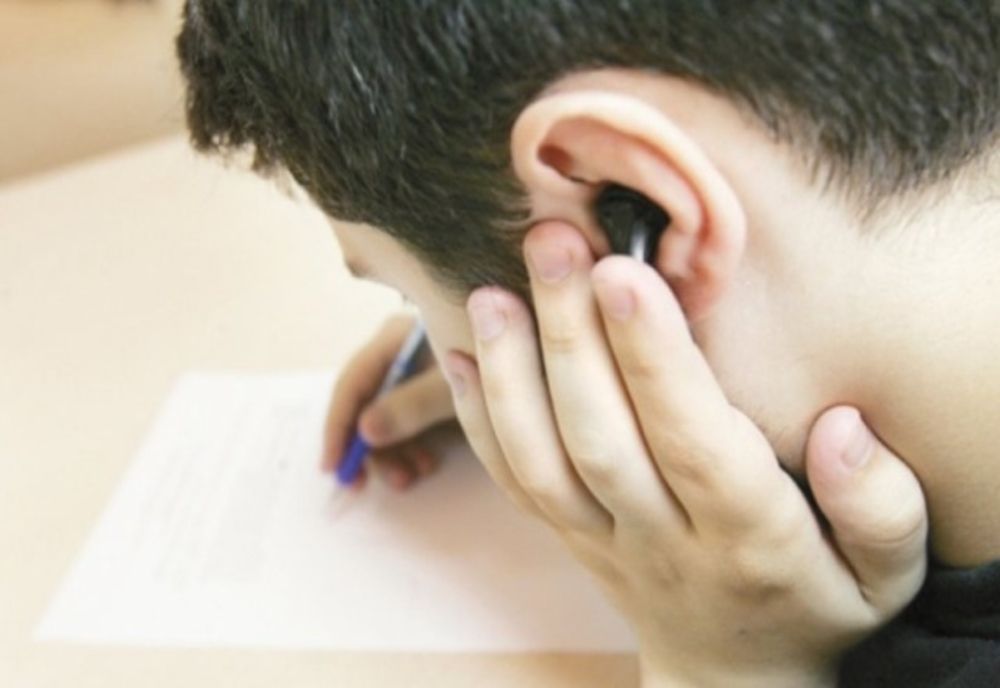 Doi elevi covăsneni eliminaţi de la prima probă la BAC. Alţi doi sunt în autoizolare