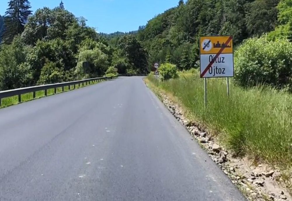 VIDEO Asfaltările din zona Pasului Oituz, aproape de final