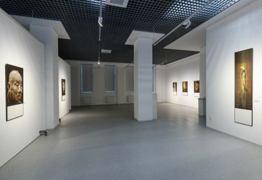 Expoziția ediției a 6–a a Bienalei de Grafică din Ținutul Secuiesc poate fi vizitată