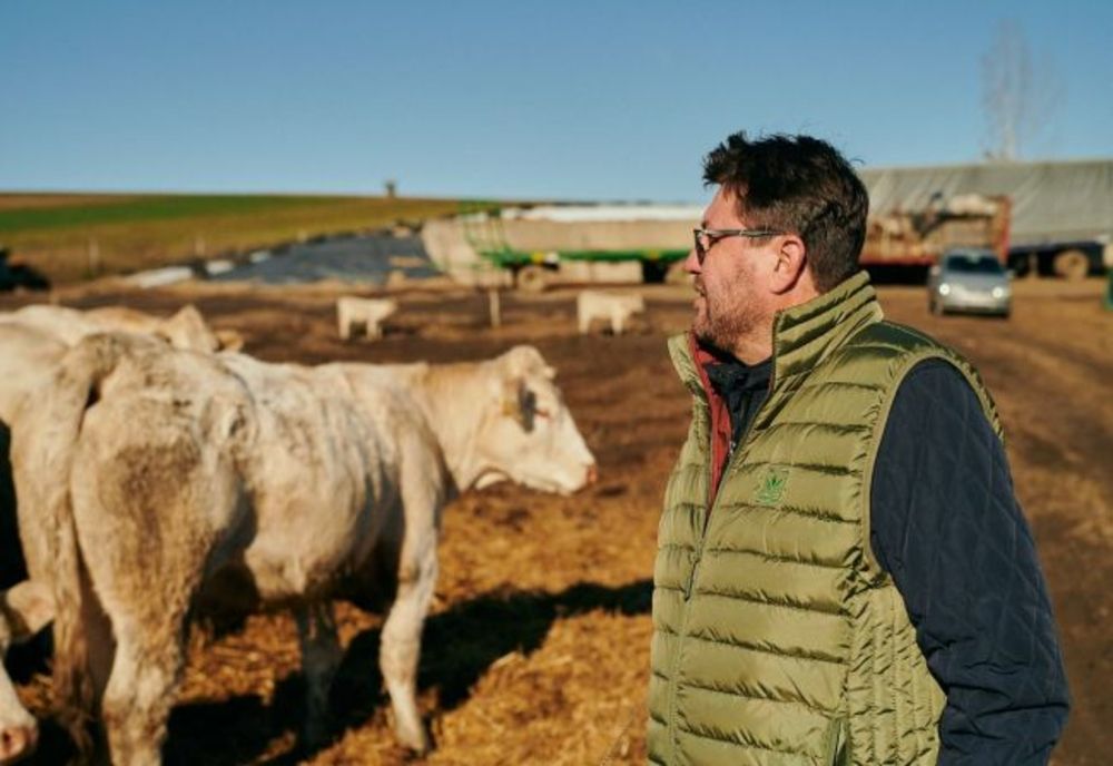 Liderii UDMR, consultări cu fermierii din Covasna