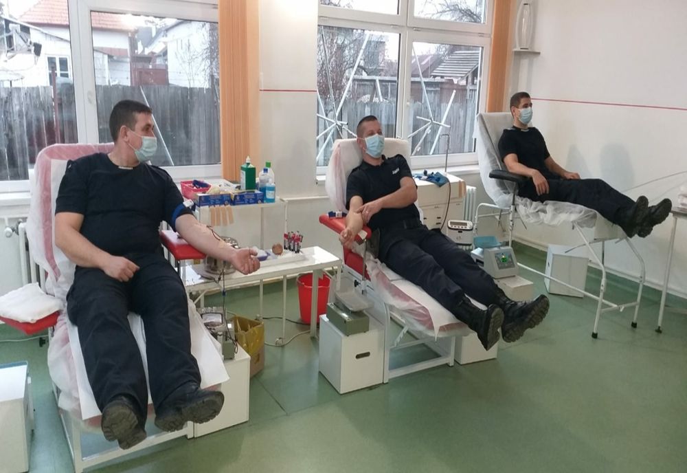 Jandarmii din Covasna au donat sânge!