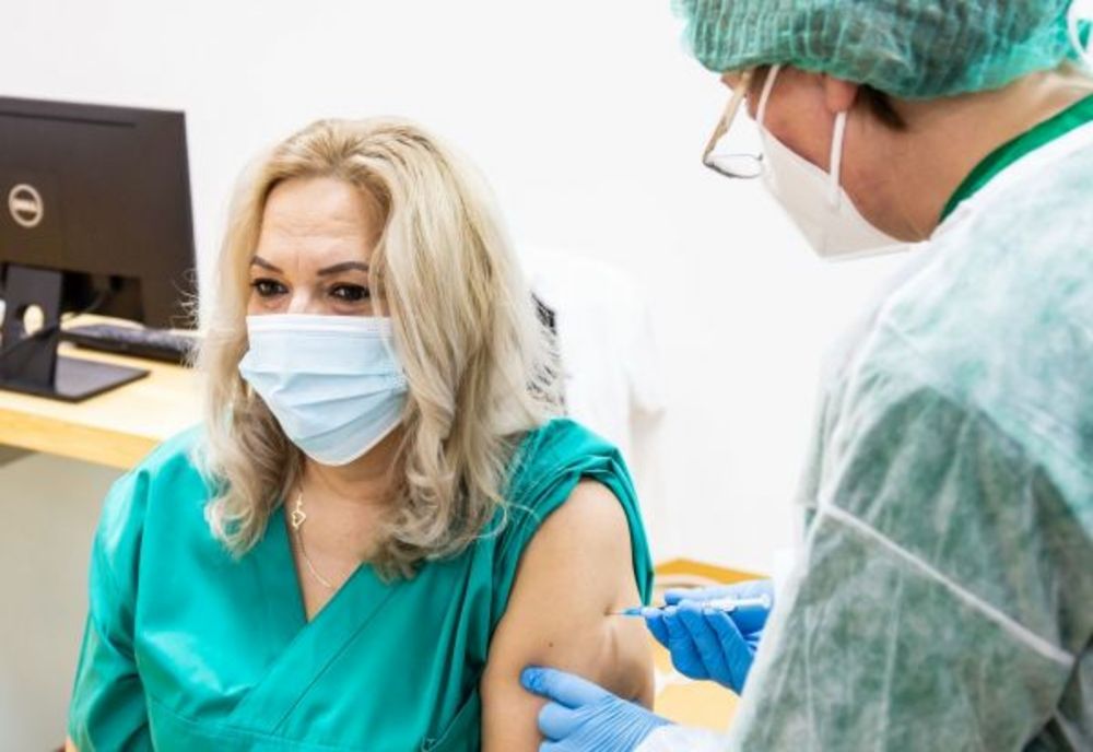 731 de persoane s-au vaccinat anti-COVID-19, în judeţul Covasna