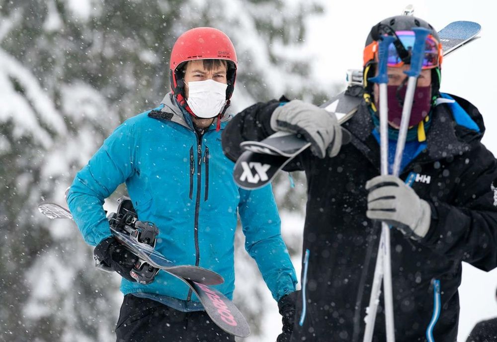 S-a deschis pârtia mică de schi din Şugaş Băi