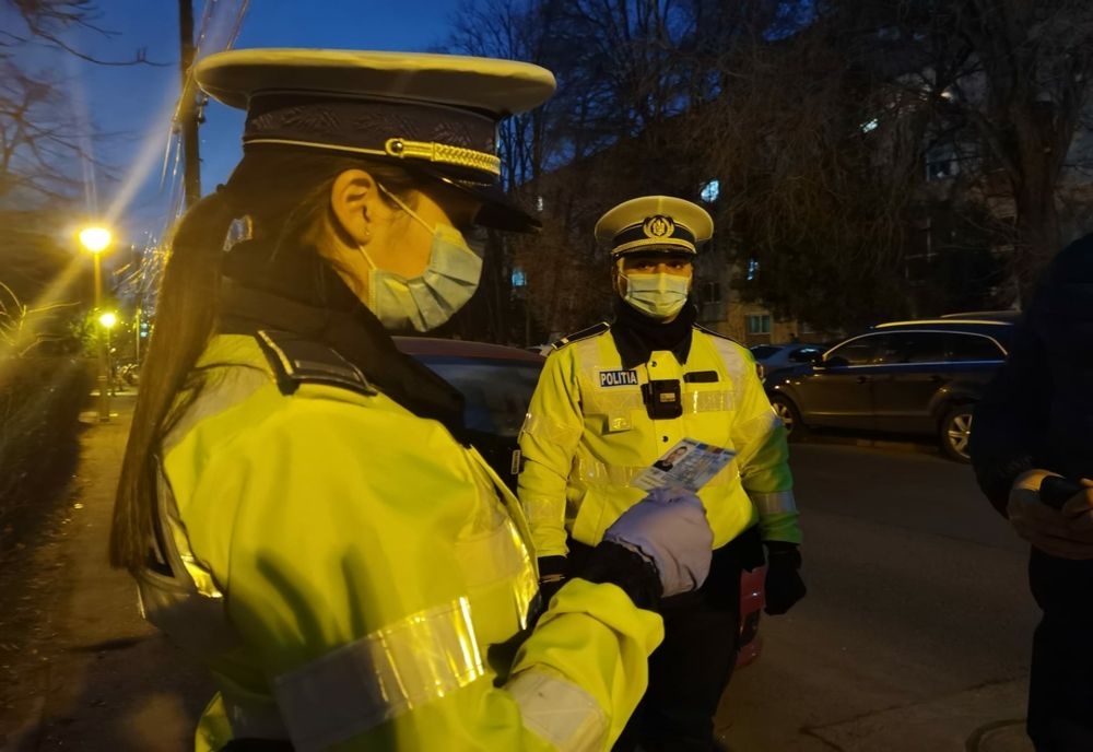 COVID-19. Polițiștii și jandarmii au dat 50 de amenzi de aproape 14.000 de lei