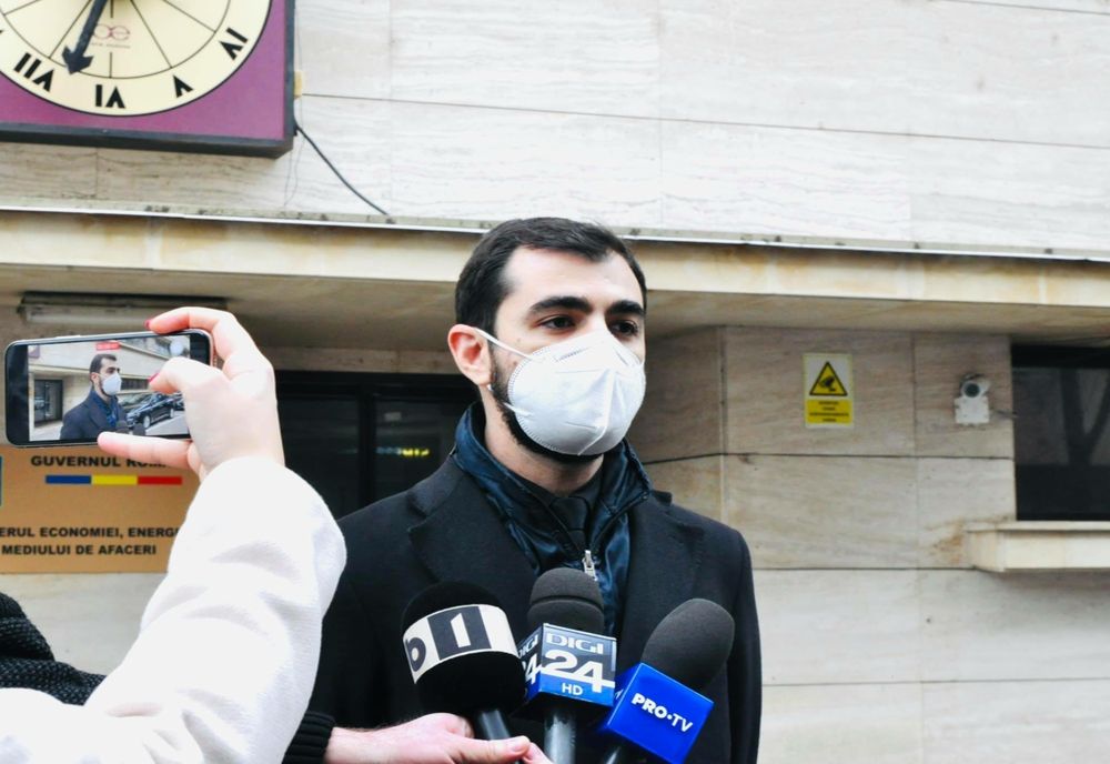 Claudiu Năsui îl acuză pe Cîțu că pregătește introducerea de noi taxe