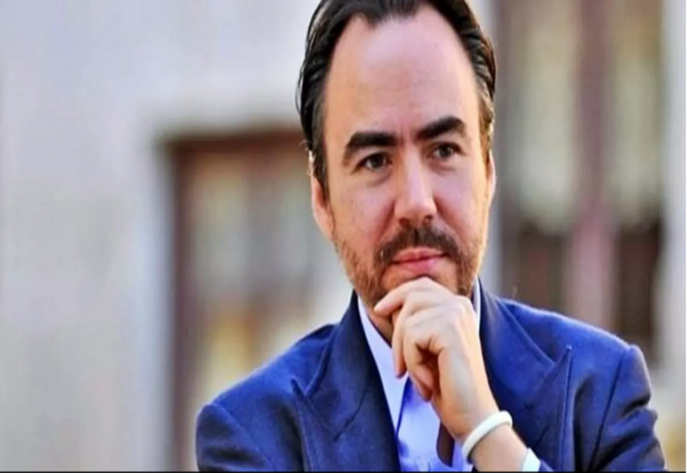 Bobby Păunescu devoalează jocurile ascunse ale acoperiților din presă. De ce atacă B1 postul Realitatea PLUS: "Arată disperare". Ce urmărește G4Media?