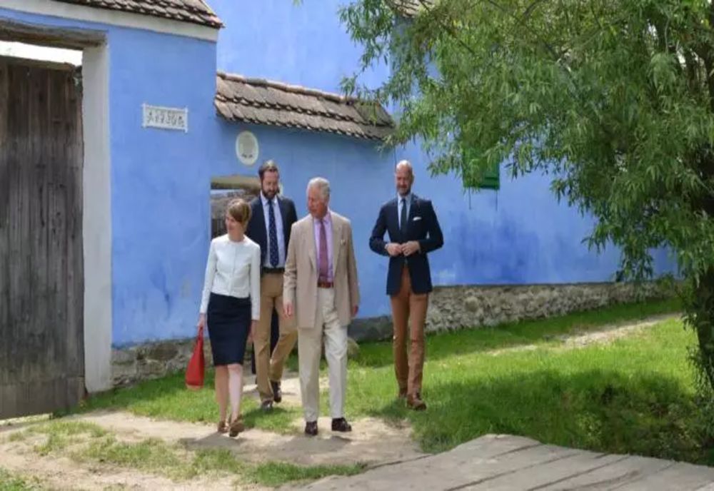 Cine este românca misterioasă care l-a convins pe regele Charles să-și cumpere casa de la Viscri