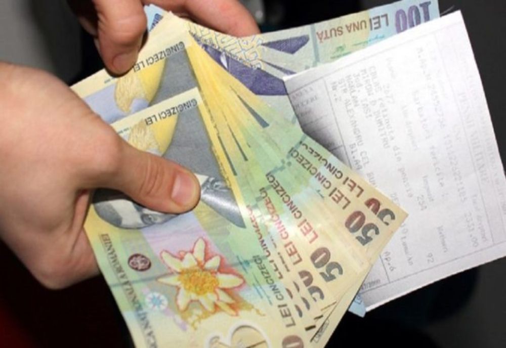 Românii își mai pot cumpăra vechime în muncă până la sfârșitul anului. Legea merge la promulgare