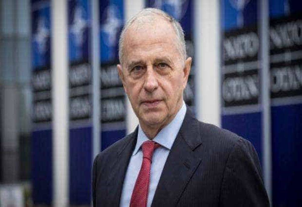 MIRCEA GEOANĂ DĂ NATO PENTRU COTROCENI, DUPĂ 5 ANI DE MANDAT