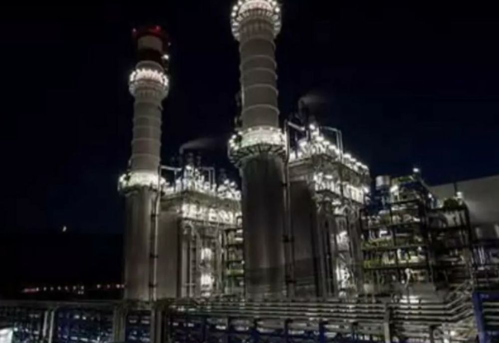 Centrala electrică de la Brazi, repornită parțial. Ministrul Energiei: „Începe să injecteze 300 MW în Sistemul Energetic Național”