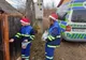 Voluntarii Asociației Salvatore, sute de pachete cu alimente, dulciuri, jucării și haine, distribuite familiilor nevoiașe din județ