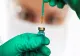 Achiziția de vaccinuri anti-COVID-19 ajunge în instanță. Cine este vinovat pentru cumpărarea a 100 de milioane de doze de vaccin