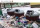 La Sfântu Gheorghe containerele cu deșeuri nu pot fi golite din cauza șoferilor care parchează cum și unde vor