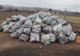 Gunoaie strânse de drumari pe DN11 în zona Breţcu – Oituz