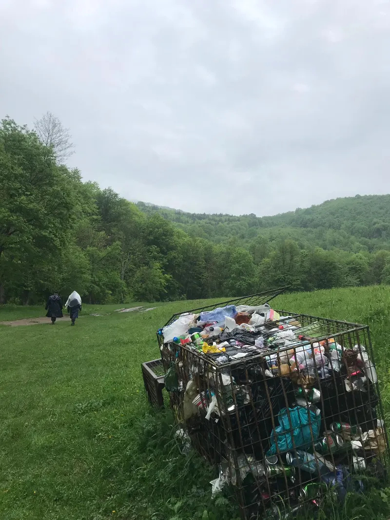 Jandarmi ecologizare Cheile Varghisului mai 2019 - 2
